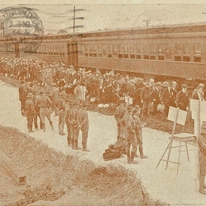 Postkarten Ansicht von der Ankunft in Camp Meade. med. L3