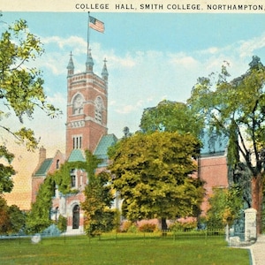 Postkarte mit Blick auf College Hall, Smith College, Northampton, MA. L9