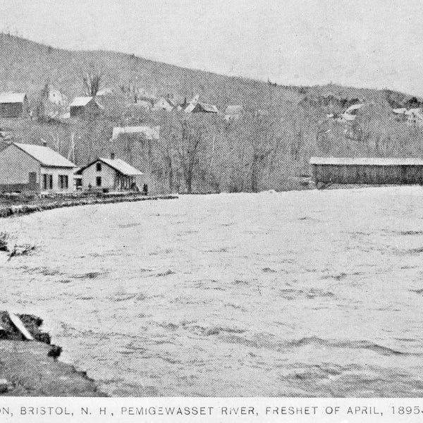 Postcard RPPC View of Railroad Station & River, Bristol. NH. L5