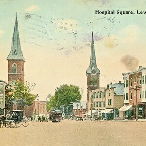 Postkarte Frühe Ansicht des Krankenhaus-Quadrates in Louiston, ME. L3