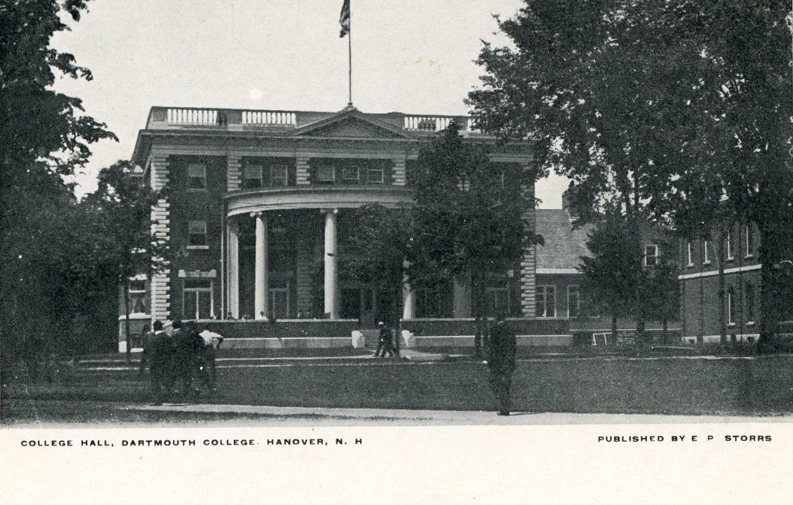 ダートマス大学（ニューハンプシャー州ハノーバー）のカレッジホールのアンティークな絵葉書。Z9 - Etsy 日本
