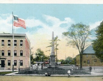 Vintage Flushing, Long Island Postcard, Soldiers Monument, Quaker Church