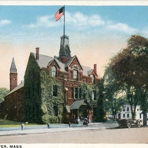 Postcard Early View of Town Hall, Ayer, MA.     Y5