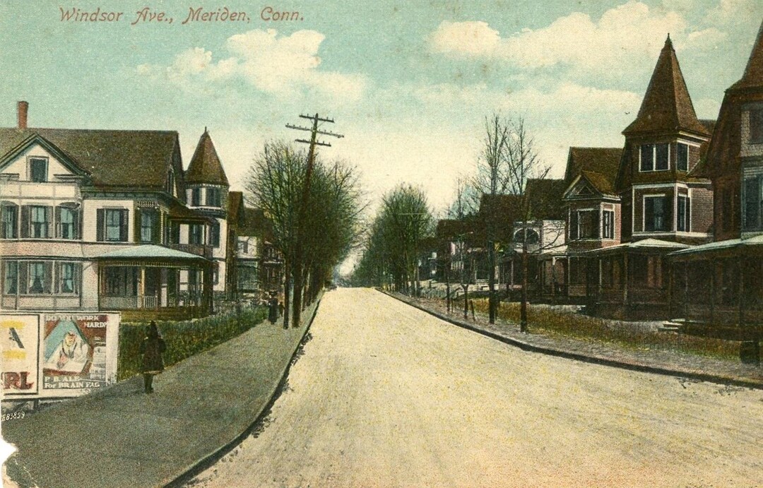 Meriden Il Postcard Early Street View of Windsor Avenue, Meriden, CT. P5 - Etsy
