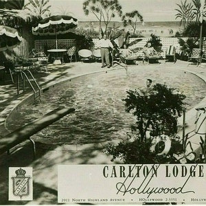 Postcard 1950s RPPC showing Carlton Lodge, Hollywood, CA. P1