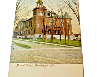 Postcard Antique View of Normal School in Farmington, ME. L5