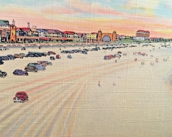 Postcard "Tracks on the Sand ", along Beach & Boardwalk in Daytona Beach, FL Y4