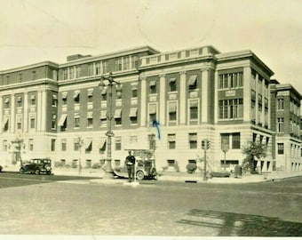 Postal RPPC con vista del Hospital de la Universidad de Temple en Filadelfia, Pensilvania. S2