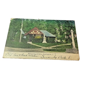 Postcard Antique View of Memorial Library, Huntington, Long Island, NY. L5