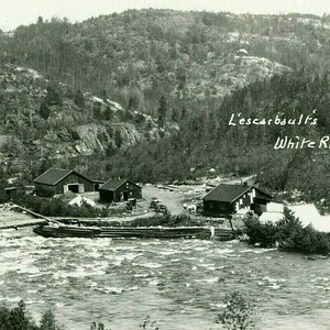Carte postale RPPC Vue de White River Road en Alaska. R6