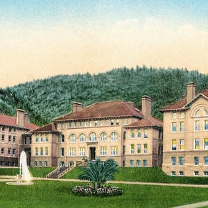 Cartão postal: Vista inicial da Escola Normal Estadual, Bellingham, WA. K2