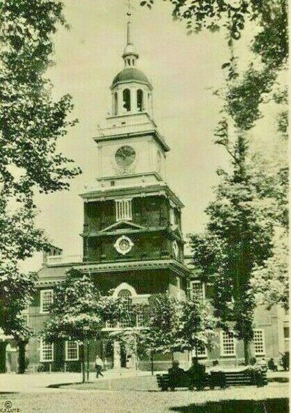 Postcard RPPC View of Independence Hall, Philadelp