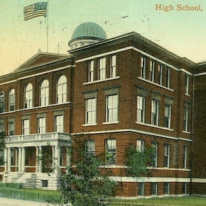 Ansichtkaart Vroeg uitzicht op de middelbare school, Richmond Hill, Long Island, NY P4