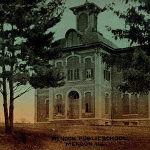 Carte postale de l'école publique de Mendon, teintée à la main, à Mendon, dans l'Illinois.  Z5