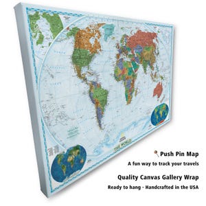 Mapa mundial de viajes: Lienzo con chinchetas y título personalizado (enmarcado o con bastidor). imagen 5