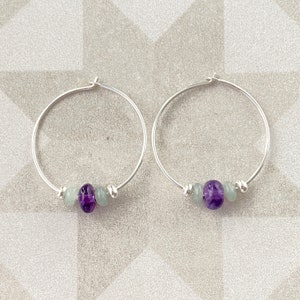 Créole en argent, boucle d'oreille en amazonite, créole de boucle d'oreille légère, cadeaux à moins de 40 dollars, cadeaux pour les amateurs de boucles d'oreilles, boucle d'oreille en perle violette image 2