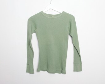 vintage 1970s 80s celery GREEN thermal long john long sleeve shirt -- women's size medium -- super soft