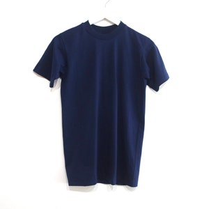 vintage 90s navy BLUE t-shirt 80s 1990s plain classic no logo top t-shirt size small image 1