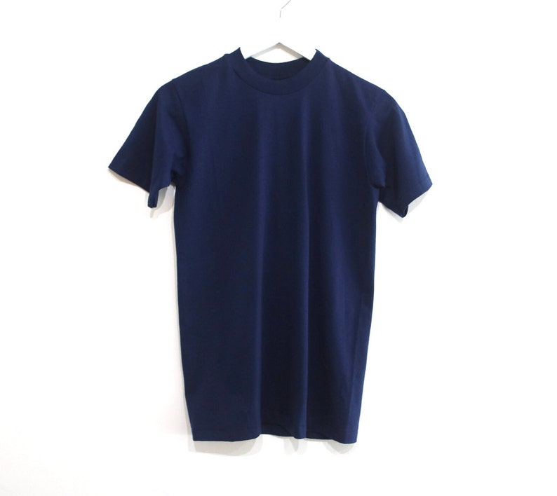 vintage 90s navy BLUE t-shirt 80s 1990s plain classic no logo top t-shirt size small image 1