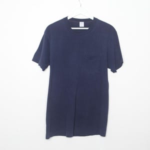 vintage 1990s faded NAVY BLUE pocket vintage 90s T-SHIRT top size large/xl single stitch t shirt -- Free shipping U.S.A