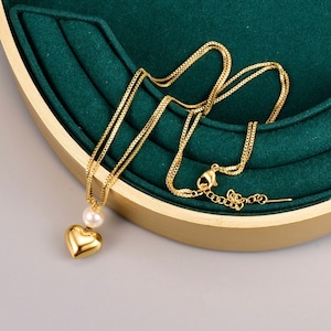 18k Gold Doppelherz und Perlen Halskette, Perlenkette, Herz Halskette, Vergoldete Halskette, Geschenk für Sie, Valentinstag, Muttertag
