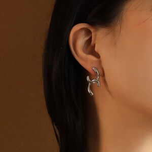 Silver Stitching Earring, Looped Earring, Minimalist Earring, Earring for Her, Dainty Earring, Small Silver Earring
