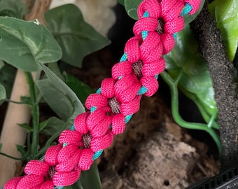 flower design paracord reptile vine / climbing rope / bridge with hanging hooks - in a choice of over 85 colours