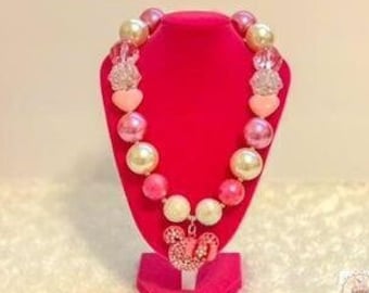 Pink and White Minnie Mouse Bubblegum Necklace, Toddler Necklace, Minnie Mouse, Valentine Chunk Necklace, Valentine’s Jewelry, Pink & White
