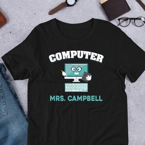 Médecin informatique personnalisé Mme Campbell, psychiatre informatique (Utilisez votre nom), IT Computer Repair Shirt, Custom IT Nerd Gifts