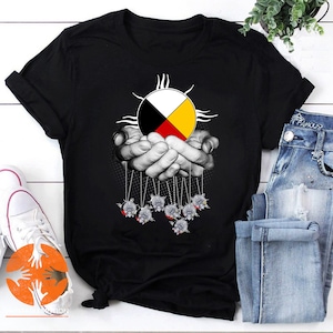 Indigenous Native Animals Vintage T-Shirt, Native Animals Shirt, Indigenous Native Shirt, For Indigenous Native Shirt