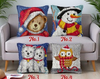 Kit de cojín con gancho de pestillo: Lienzo preimpreso de oso de Papá Noel (43 x 43 cm)