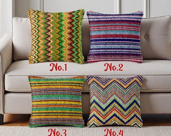 Latch Hook Pillow Kit: Colorful Stripes, Pre-Printed Canvas (43x43cm)