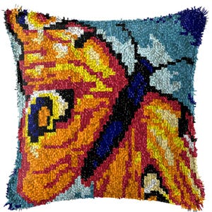 43x43cm Latch Hook Cushion Peacock Butterfly Pre-Printed Color Canvas Acrylic Yarn Pillow Case Crochet Cushion Arts & Crafts