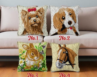 Latch Hook Cushion Kit: Dog with Bow, Acrylic Yarn Pillow Case (43x43cm)