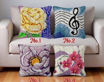 Latch Hook Pillow Kit: Music Note Design, DIY Craft (43x43cm)