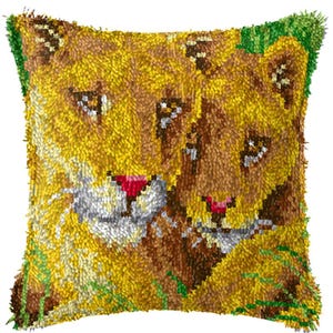 43x43cm Latch Hook Cushion Kingdom of Lion Pre-Printed Color Canvas Acrylic Yarn Pillow Case Crochet Cushion Arts & Crafts