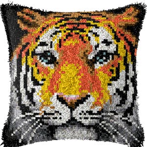 43x43cm Latch Hook Cushion King of Tiger Pre-Printed Color Canvas Acrylic Yarn Pillow Case Crochet Cushion Arts & Crafts