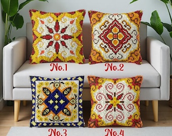 Latch Hook Cushion Kit, Geometric Mandala Pillow Case (43x43cm)