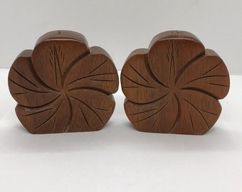 Vintage Hawaiian Hibiscus Salt & Pepper Shakers, circa 1940’s
