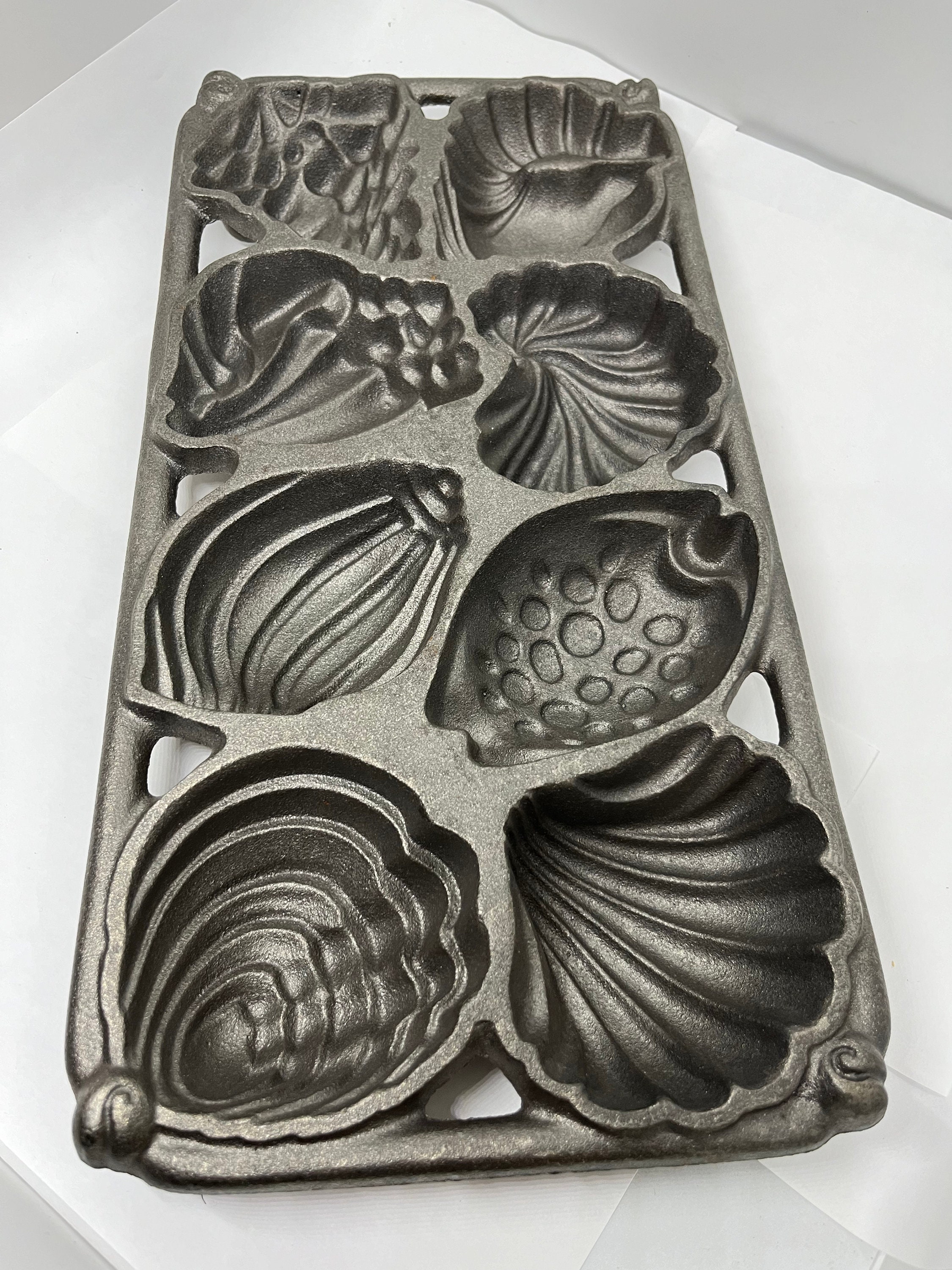 John Wright flake Cake Pan 鋳鉄製焼き型 Vintage 1989 John Wright Co Cast Iron Baking Pan, Shell Designs