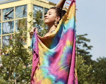 Pali scarf - colorful-batik-tiedye 03 - Rainbow Spiral - Kufiya cloth Pali scarf