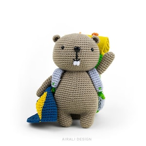 Lenny the amigurumi Beaver | Crochet PDF pattern | with crochet backpack and tapestry crochet baseball hat