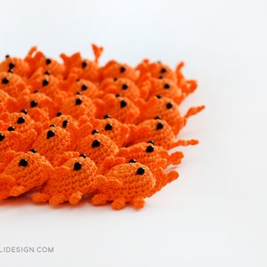 Little Crab Amigurumi PDF pattern with little claws image 3