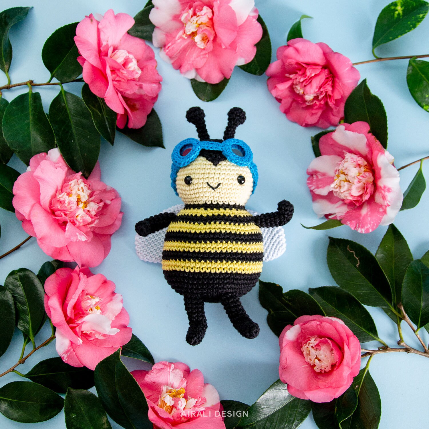 Zeno the Bumblebee Amigurumi Crochet PDF pattern Bee with | Etsy