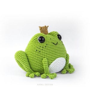 Prince Perry the Frog Amigurumi Crochet PDF pattern Frog Prince Charming with crochet crown image 6