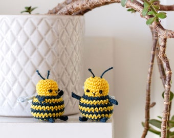 BB the Bee | Amigurumi Crochet PDF pattern | small amigurumi with no-sewing required!
