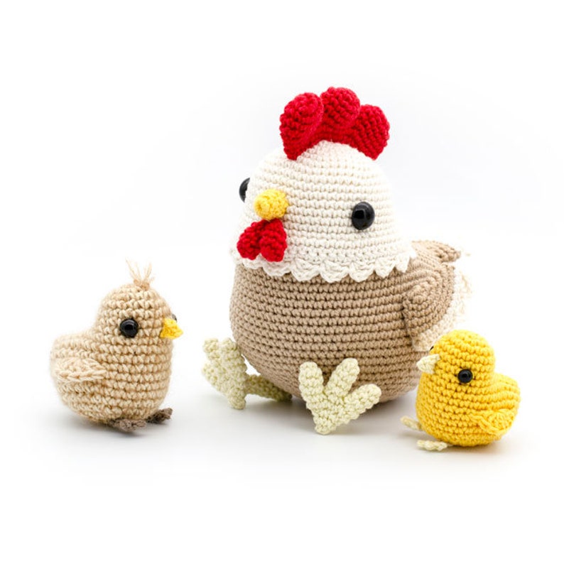 Flora the Hen and the Little Chick Amigurumi Crochet PDF pattern with coloring page image 8