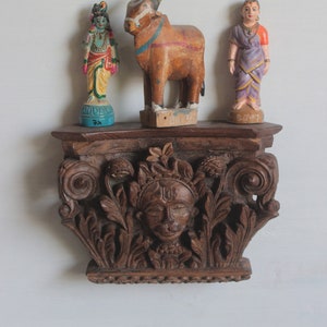 Vintage Holz geschnitzte Gesicht Regal Regale / antike Wand Leiste / dekorative Regale und Gestell / Wandregal aus Holz / schwimmende Regale