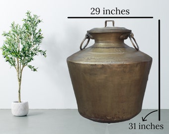 Brass pots, Antique large Pots & Vases, Old Indian brass jar, Brass Home Decor Pot, Livingroom decorative pieces, brass vases