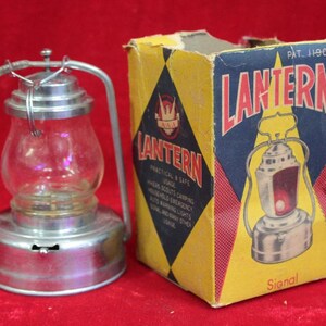 Electric Table Lamp Old Vintage Hong Kong Collectible Decorative
